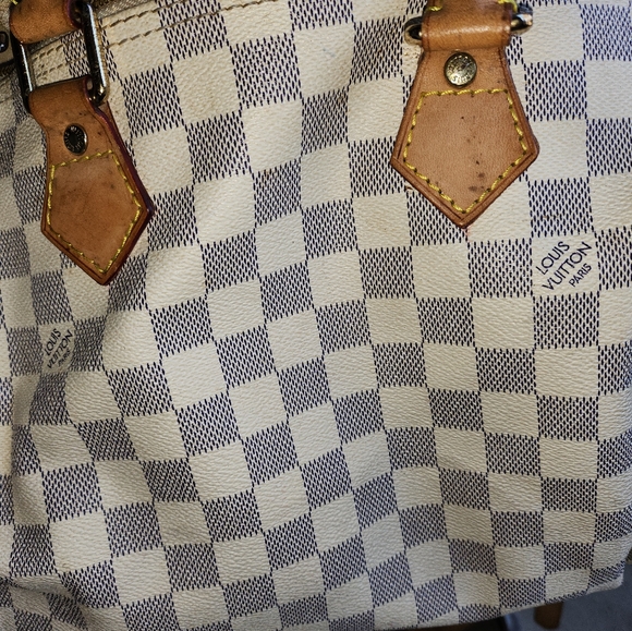 LEATHER HANDBAG - Picture 2 of 8